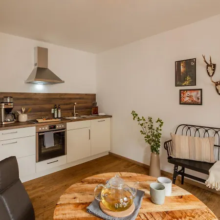 Apartman Hunters Escape - Rustic Style - Nature Views *